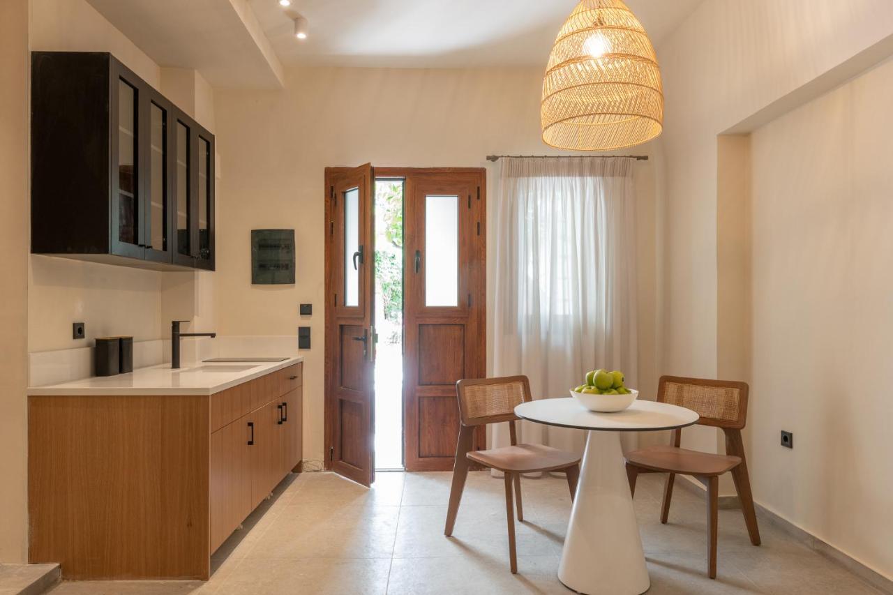 House Marigo Suites Koskinou  エクステリア 写真